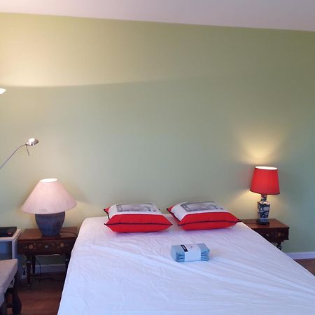 Chambre D'Hote Saint-Remy-en-Rollat Экстерьер фото